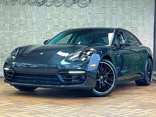 2022 Porsche Panamera 4S E-Hybrid AWD