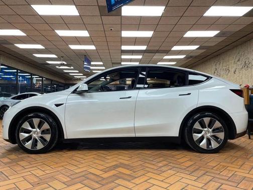 2021 Tesla Model Y Long Range AWD