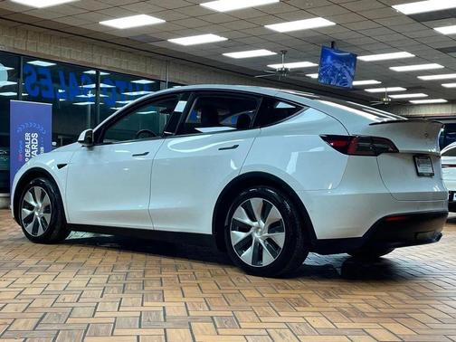 2021 Tesla Model Y Long Range AWD