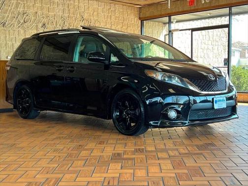 2011 Toyota Sienna SE