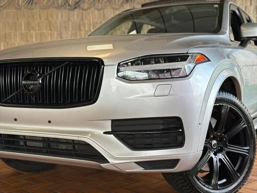 2017 Volvo XC90 Hybrid T8 eAWD Plug-In Hybrid 7-Passenger Inscription