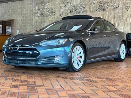2015 Tesla Model S P90D