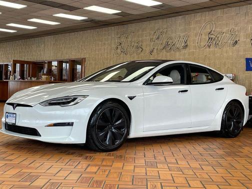 2021 Tesla Model S Long Range