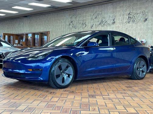 2023 Tesla Model 3 Standard Range