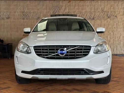 2016 Volvo XC60 T6 Drive-E