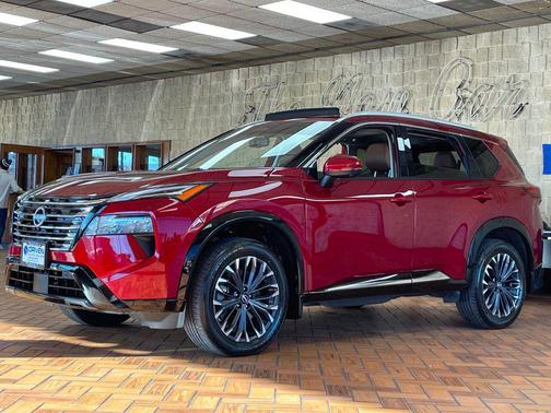 2025 Nissan Rogue Platinum