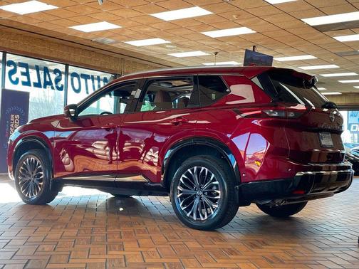 2025 Nissan Rogue Platinum