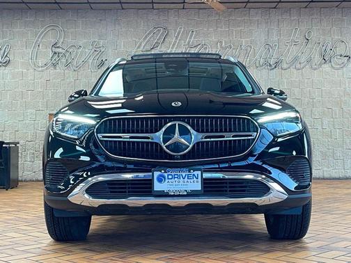 2025 Mercedes-Benz GLC 350e Base