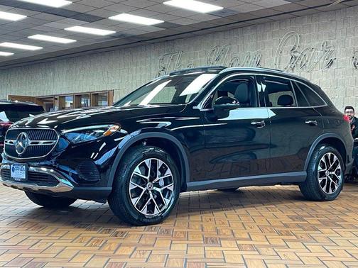 2025 Mercedes-Benz GLC 350e Base