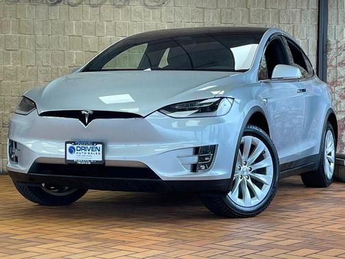 2017 Tesla Model X 100D AWD