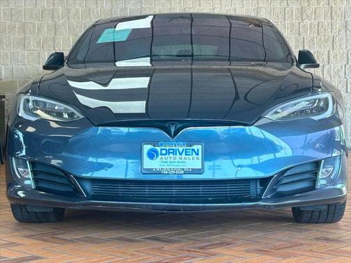 2020 Tesla Model S Performance