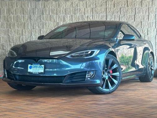 2020 Tesla Model S Performance