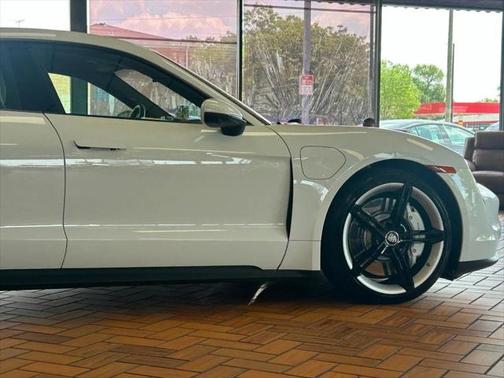 2024 Porsche Taycan RWD