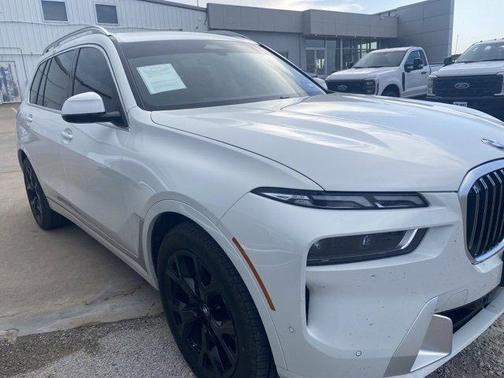 2024 BMW X7 xDrive40i
