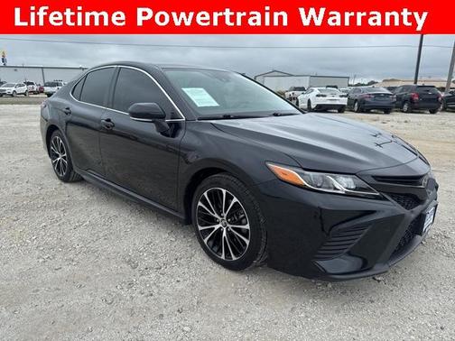 2019 Toyota Camry SE