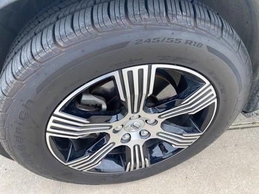 2020 Volvo XC40 T5 Inscription