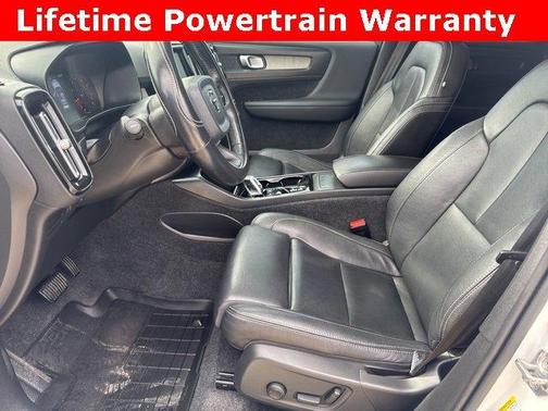 2020 Volvo XC40 T5 Inscription