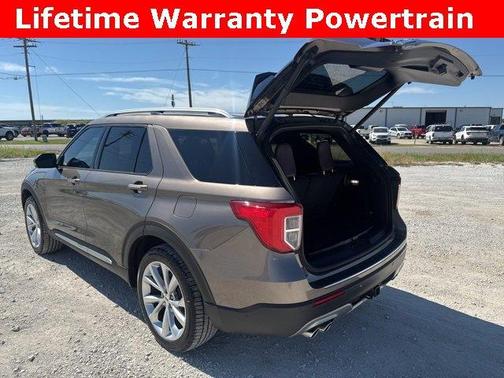 2021 Ford Explorer Platinum