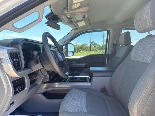 2023 Ford F-250 XLT