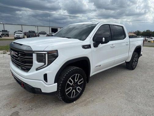 2024 GMC Sierra 1500 AT4