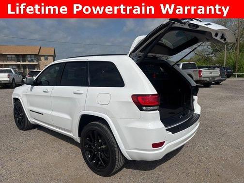 2022 Jeep Grand Cherokee WK Laredo