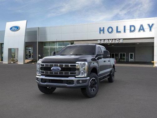2025 Ford F-350 XLT