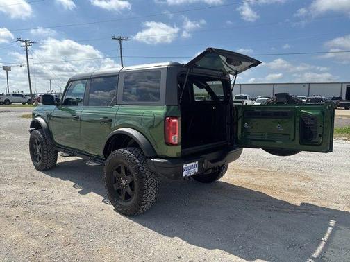2023 Ford Bronco Black Diamond