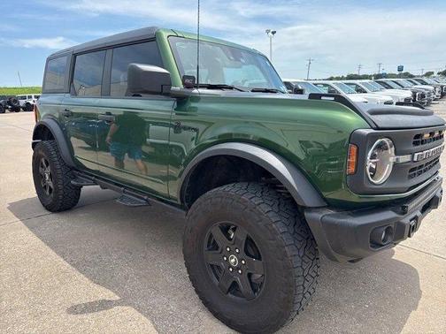 2023 Ford Bronco Black Diamond