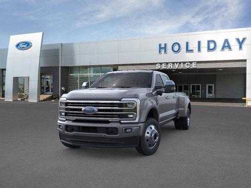 2025 Ford F-450 Platinum