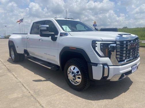 2024 GMC Sierra 3500 Denali