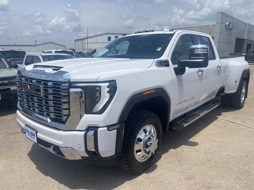 2024 GMC Sierra 3500 Denali