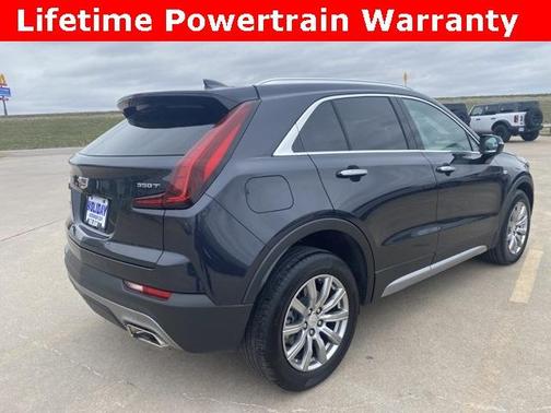 2023 Cadillac XT4 Premium Luxury