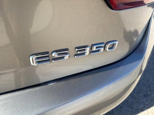 2018 Lexus ES 350 Base
