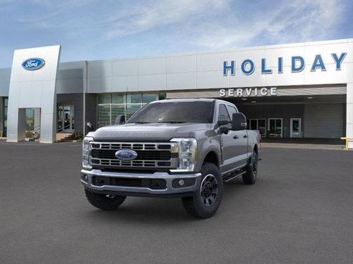 2025 Ford F-350 XLT