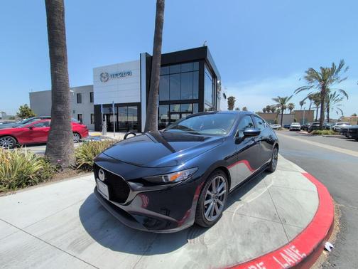 Deep Crystal Blue Mica 2019 Mazda Mazda3 FWD w/Preferred Package