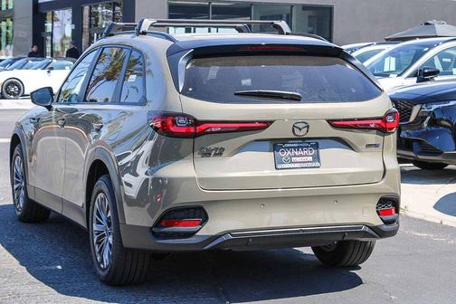 Zircon Sand Metallic 2026 Mazda CX-70 PHEV SC Plus