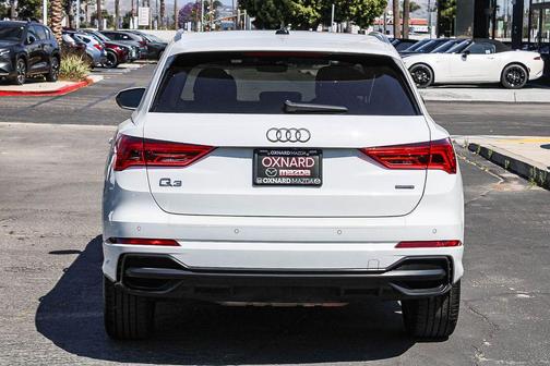 Glacier White Metallic 2020 Audi Q3 45 S line Premium