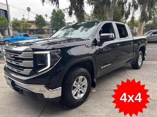 Onyx Black 2022 GMC Sierra 1500 SLE