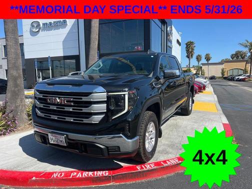Onyx Black 2022 GMC Sierra 1500 SLE