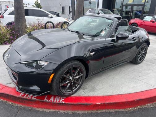 Jet Black Mica 2016 Mazda MX-5 Miata Club