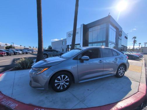 Celestite Gray Metallic 2020 Toyota Corolla Hybrid SE