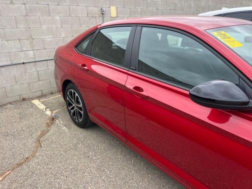 Kings Red Metallic 2025 Volkswagen Jetta 1.5T Sport