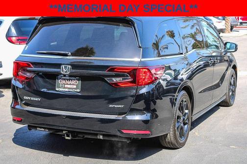 Crystal Black Pearl 2024 Honda Odyssey Sport