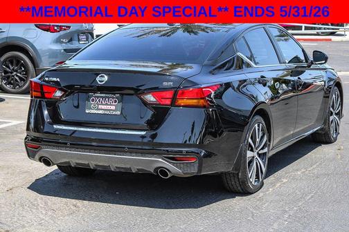 Super Black 2020 Nissan Altima SR FWD