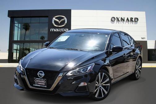 Super Black 2020 Nissan Altima SR FWD