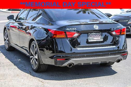 Super Black 2020 Nissan Altima SR FWD