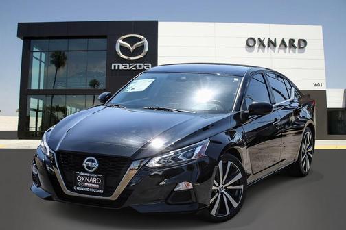 Super Black 2020 Nissan Altima SR FWD
