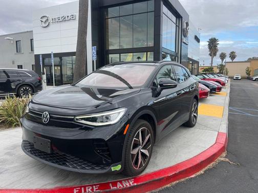 Deep Black Pearl 2023 Volkswagen ID.4 AWD Pro S