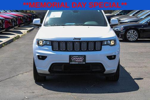 Bright White Clearcoat 2019 Jeep Grand Cherokee Altitude