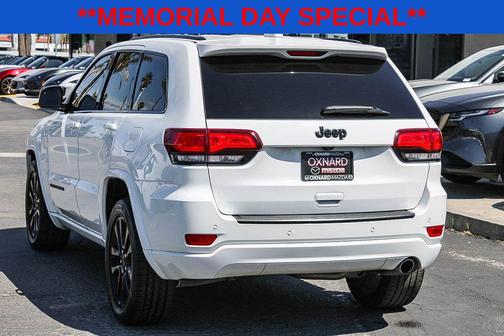 Bright White Clearcoat 2019 Jeep Grand Cherokee Altitude